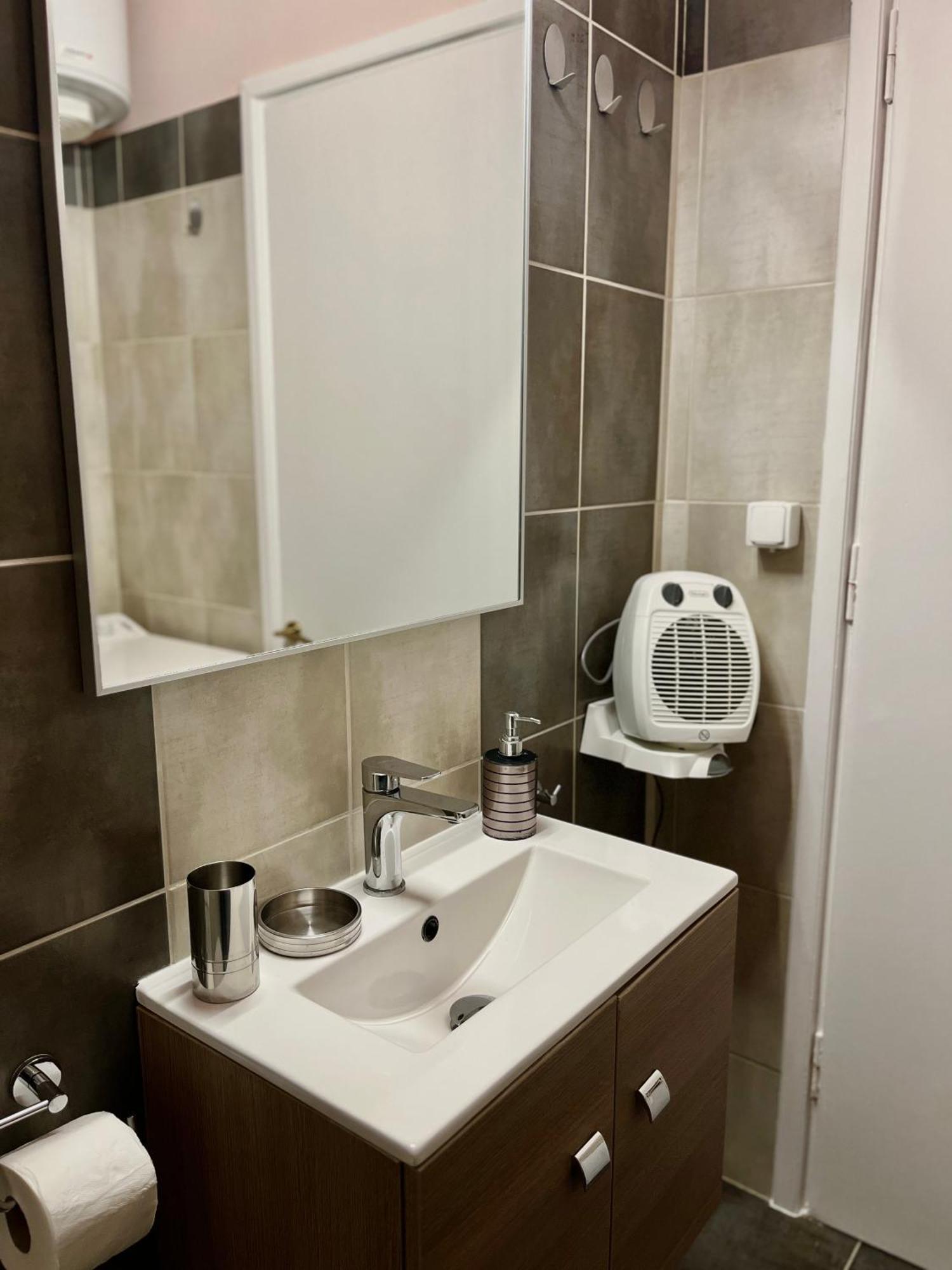 Marlera Corfu Old Town Apt Екстер'єр фото